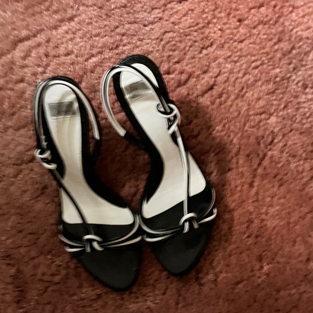 Arturo Chiang Black and White Braided Strap Sandals